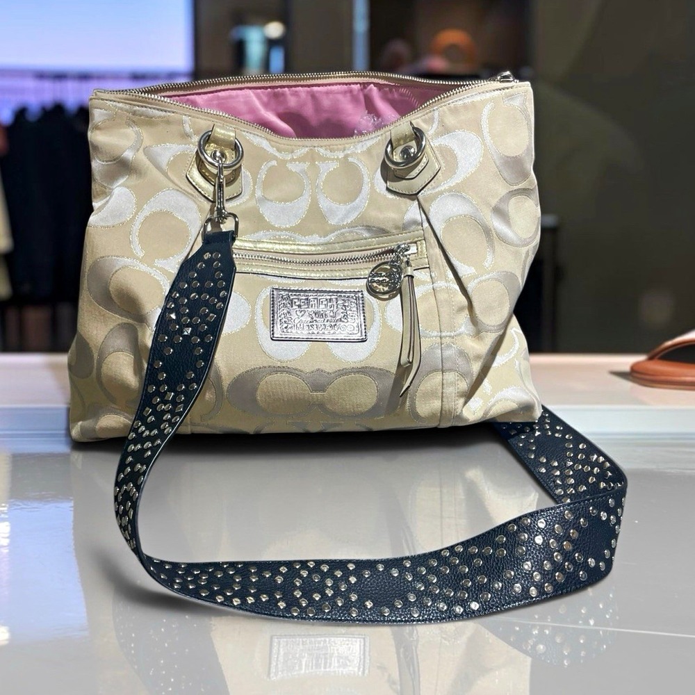 Coach Poppy Beige/Metalic Shoulder Bag Zip Studded Detachable Strap Pink Lining